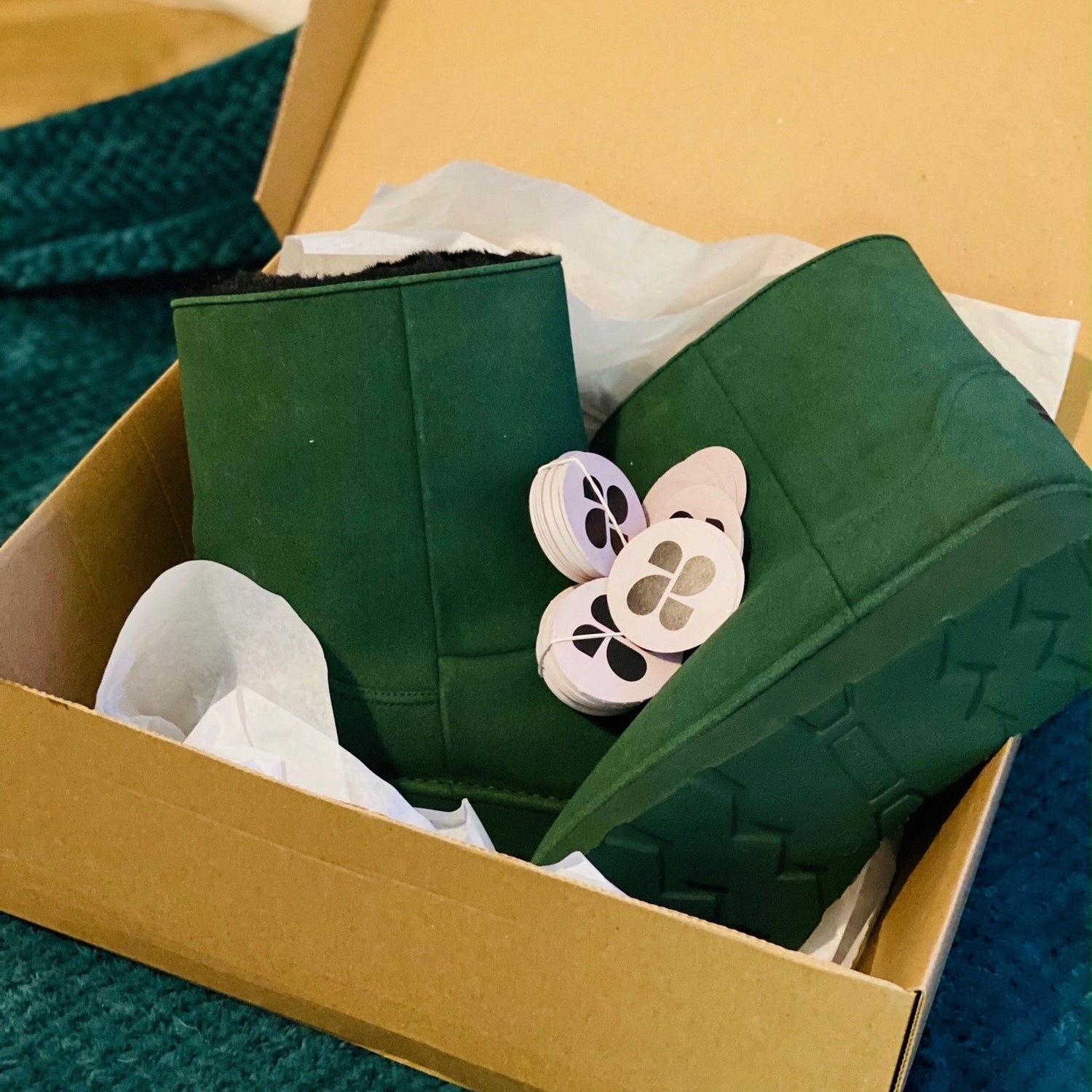 New Orchard Schweizer Schuhwerk aus handgenähtem veganem Leder, bestehend aus veganen Materialien und Bestandteilen, die ohne Tierquälerei auskommen. Vegan shoes