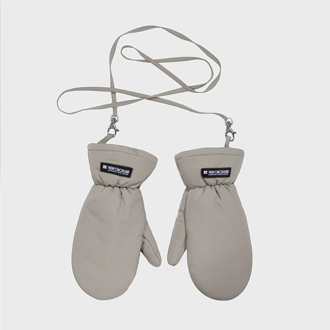 Beige vegane Handschuhe mit abnehmbarem Riemen – wintertauglich & nachhaltig – The New Orchard
