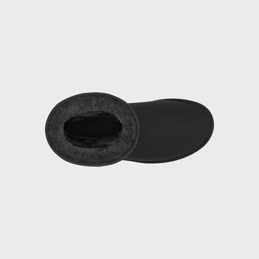 Black vegan ankle shoes with faux fur lining