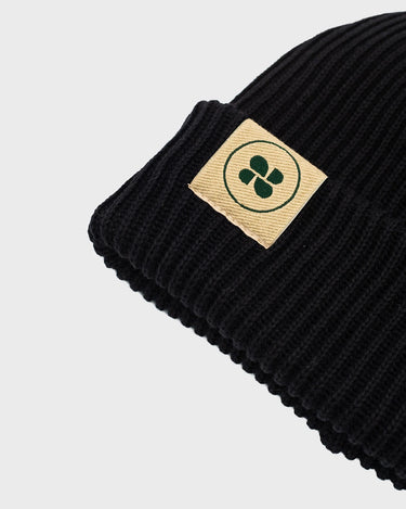 Black winter beanie – warm and comfortable for cold days