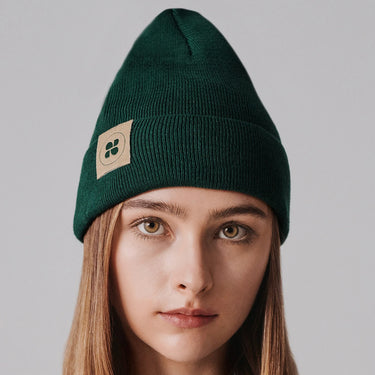 Green vegan beanie – sustainable and cruelty-free winter hat