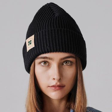 Knit black beanie – warm and cozy winter hat